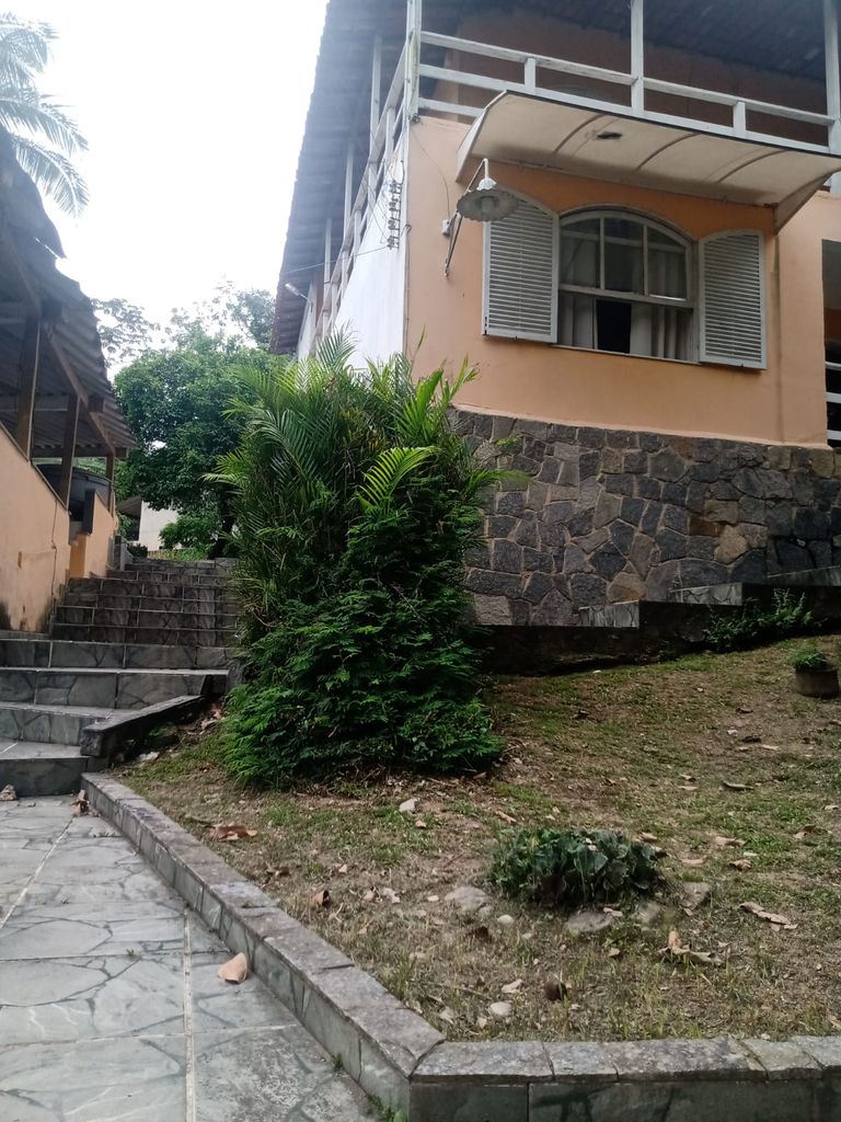 Imóvel Completo com Duas Residências na Taquara