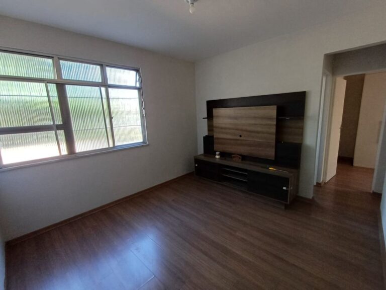 🏡 Apartamento à Venda em Vila Valqueire | Excelente Localização
