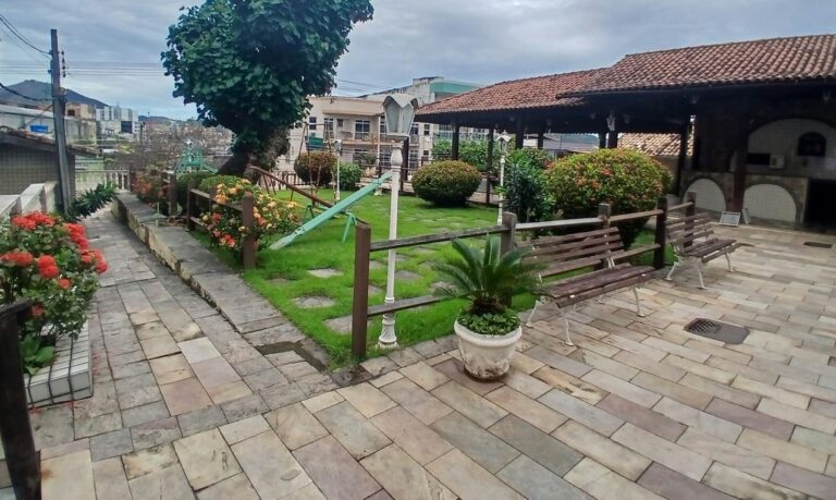Excelente Apartamento de 2 Quartos no Centro de Campo Grande