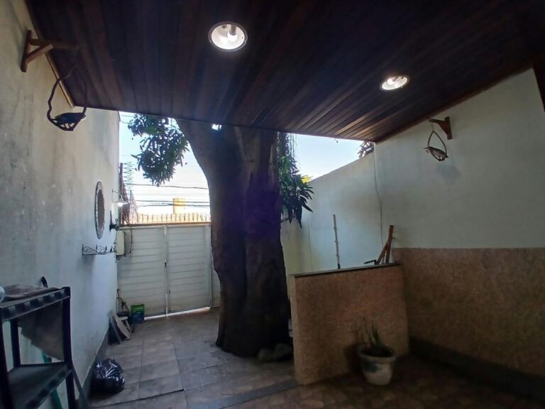 Casa Duplex com Terraço e Varanda | Senador Vasconcellos